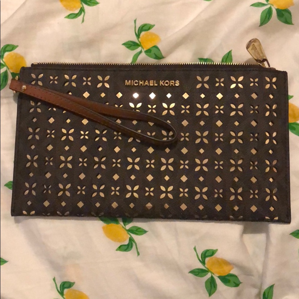 Michael by Michael kors wristlet